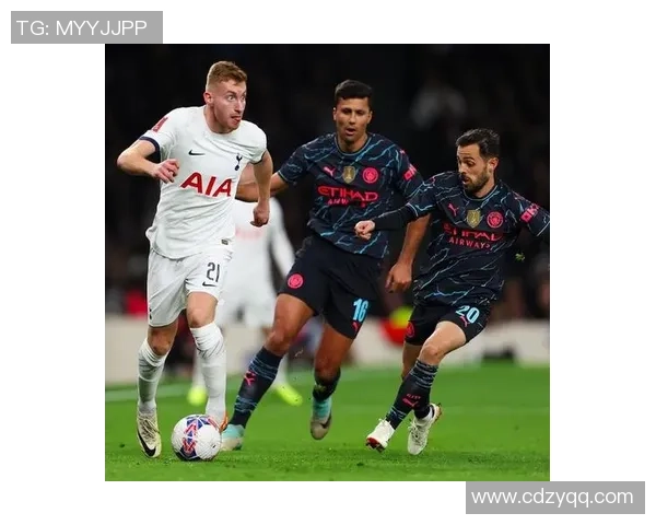 热刺大胜国米4-0足总杯赛场战术解析与精彩瞬间回顾 热刺大胜国米4-0足总杯赛场战术解析与精彩瞬间回顾